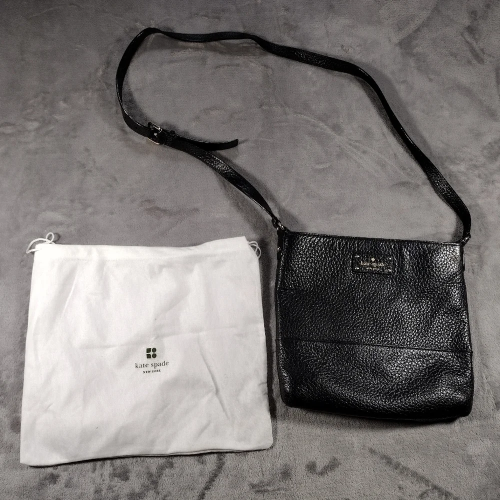 Kate Spade Bay Street Cora Crossbody Black Leather Pebbled Shoulder Bag EUC Mint